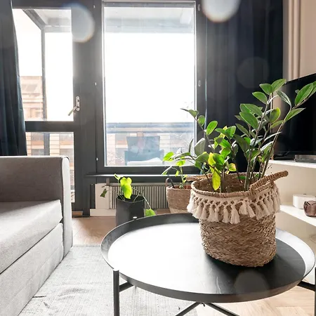 2ndhomes Modern & Cozy In The Center 赫尔辛基